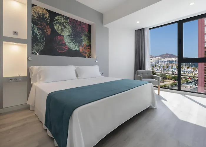 Occidental Palmas Hotel 4*